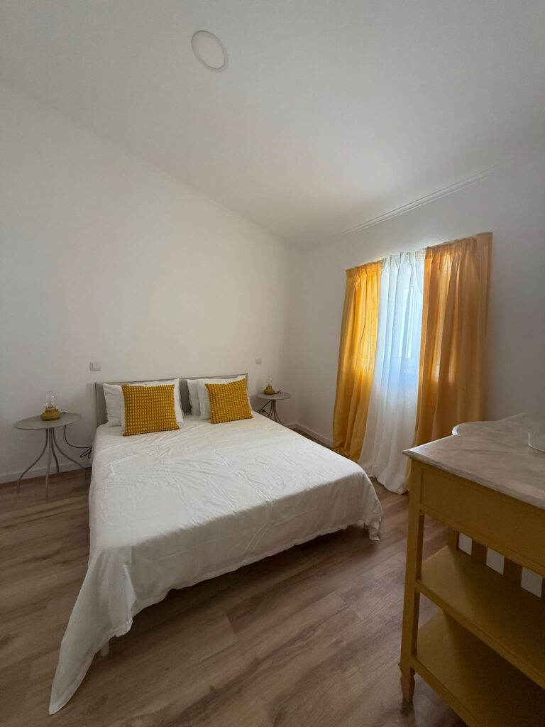 Casa Vila de Frades